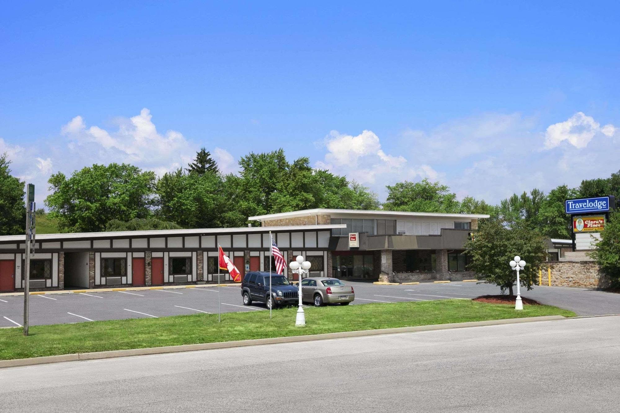 Travelodge By Wyndham Bedford Zewnętrze zdjęcie